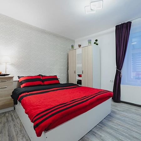Studio Central Poarta Schei Brașov Exterior foto