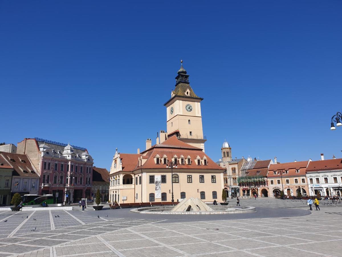 Studio Central Poarta Schei Brașov Exterior foto